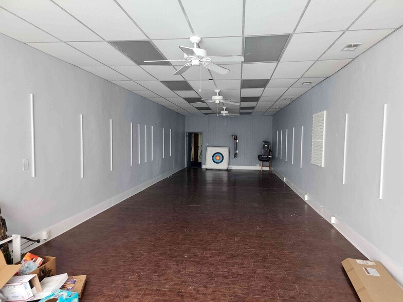 3985 Central Ave, Shadyside, OH for sale - Building Photo - Image 2 of 10