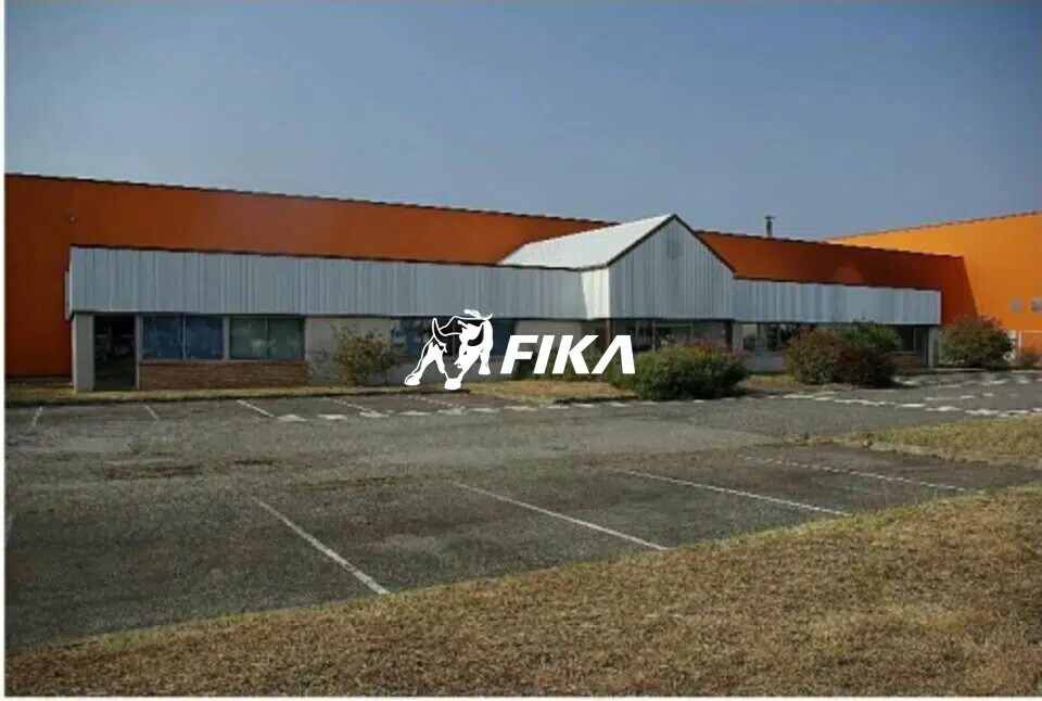 Office in Tournefeuille for lease Primary Photo- Image 1 of 9