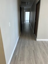 7188-7190 W Sunset Blvd, Los Angeles, CA for lease Interior Photo- Image 2 of 9