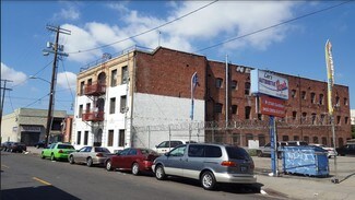 Plus de détails pour 825 S Crocker St, Los Angeles, CA - Multi-résidentiel à vendre