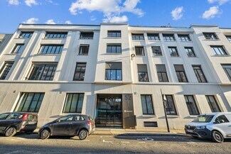 More details for 52 Rue Bayen, Paris - Office for Lease