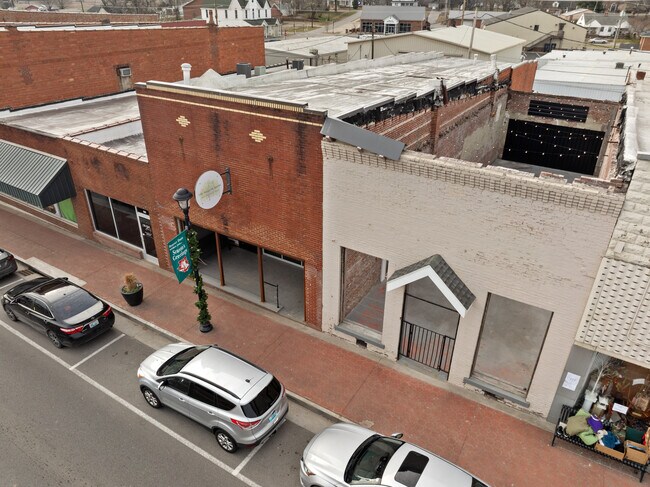 More details for 218 N Main St, Beaver Dam, KY - Retail for Sale