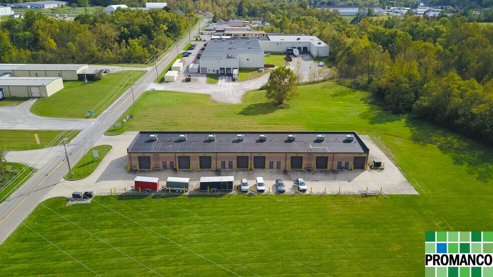 111 Industry Rd, Marietta, OH à louer - Aérien - Image 3 de 14