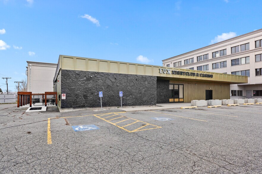 801 N Fee St, Helena, MT à vendre - Photo du bâtiment - Image 2 de 49