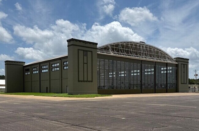 More details for 8100 Airbus Military Dr, Mobile, AL - Flex for Lease