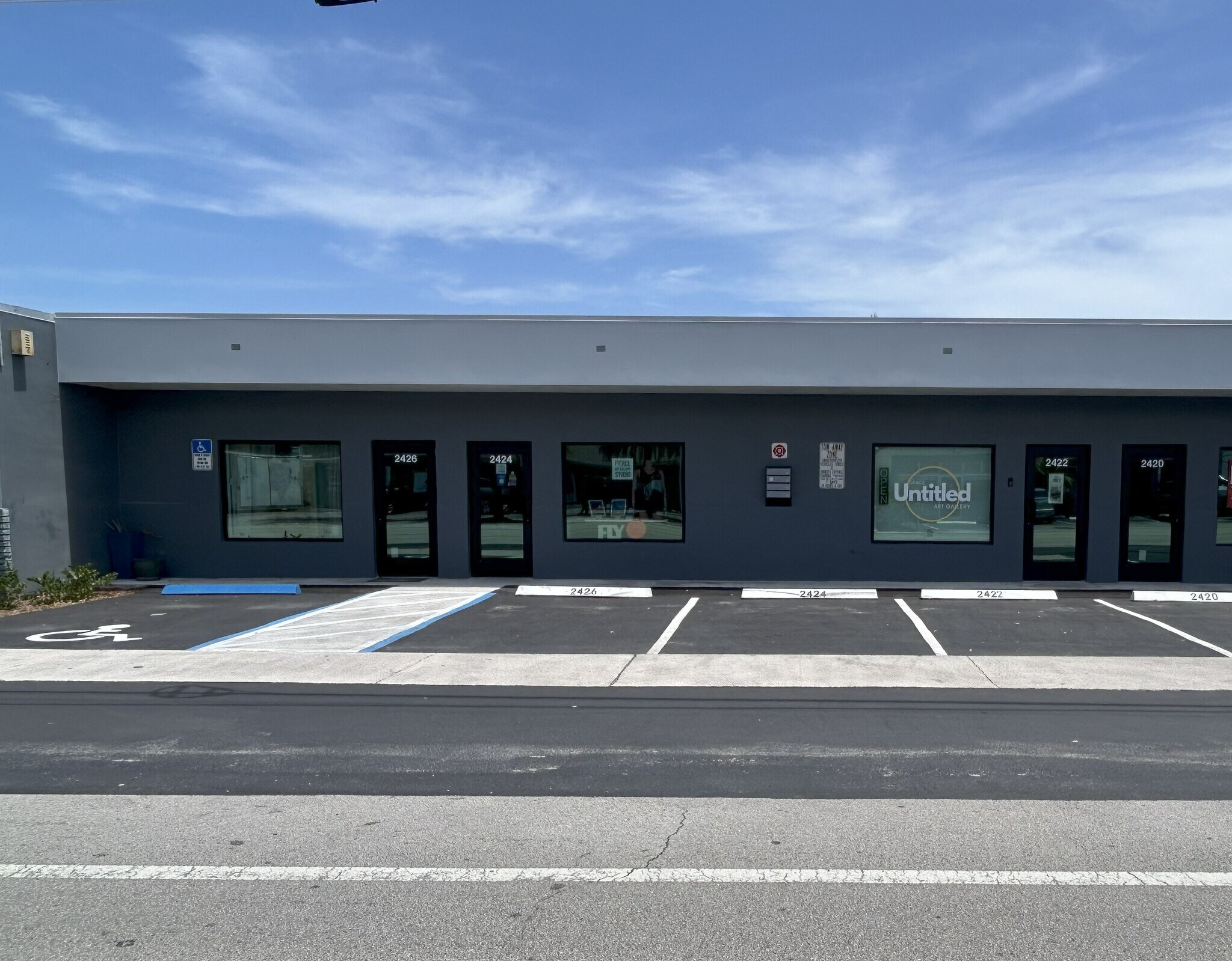 2420-2426 N Dixie Hwy, Wilton Manors, FL à vendre Photo du bâtiment- Image 1 de 1