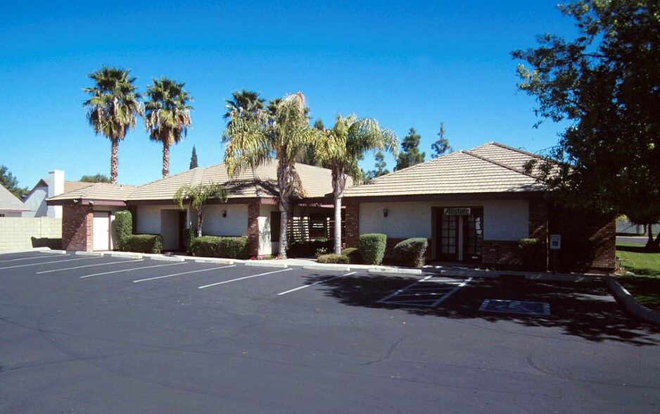 1152 E Greenway St, Mesa, AZ à louer - Photo du bâtiment - Image 2 de 13