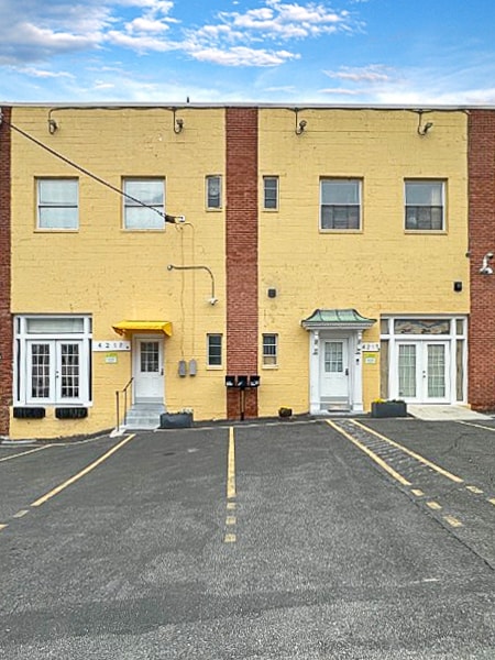4217 Howard Ave, Kensington, MD for lease Primary Photo- Image 1 of 6