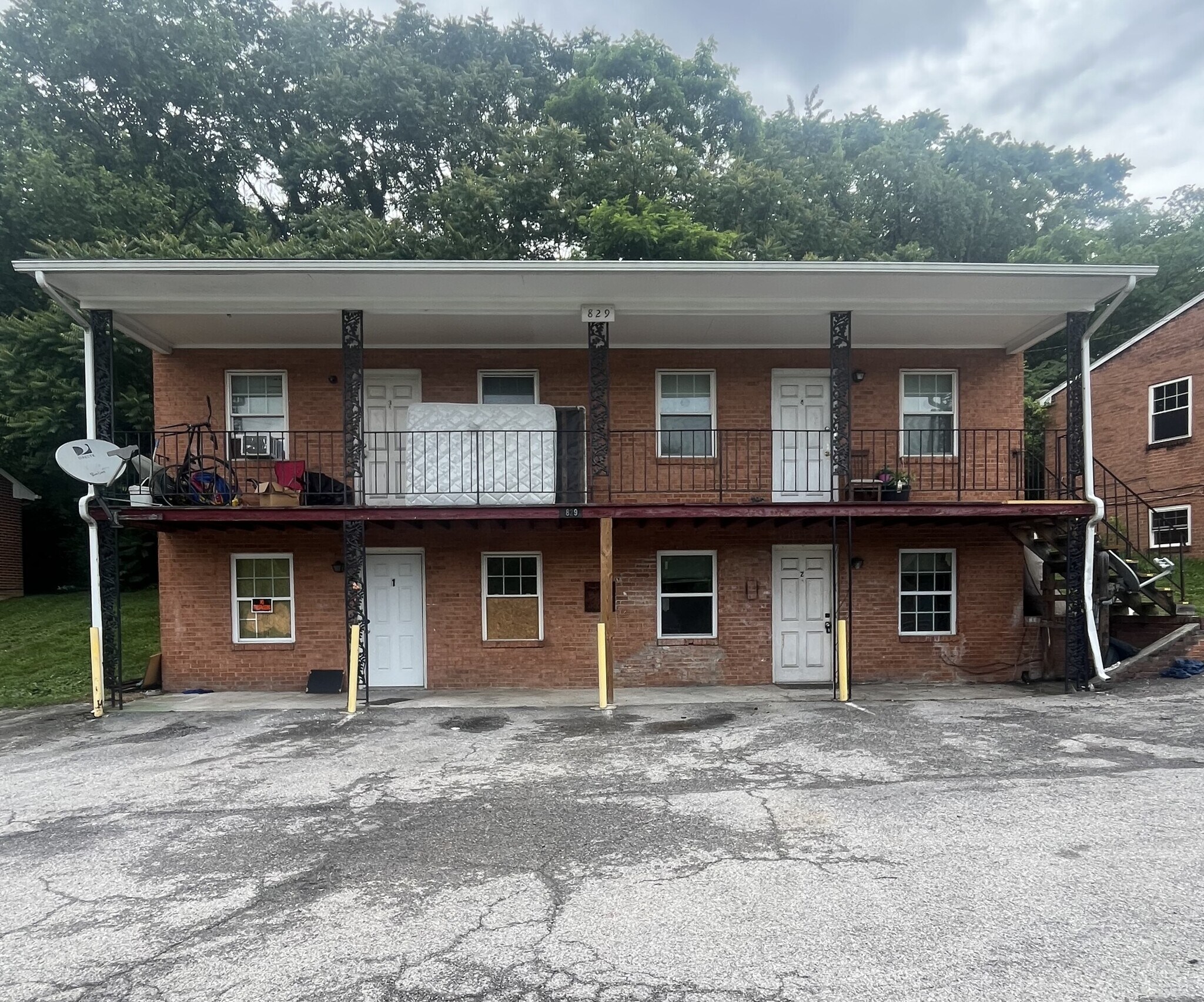 829 Westside Blvd NW, Roanoke, VA à vendre Photo du bâtiment- Image 1 de 6