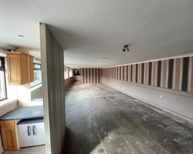 43-57 High St, Kirkintilloch for lease Interior Photo- Image 2 of 3