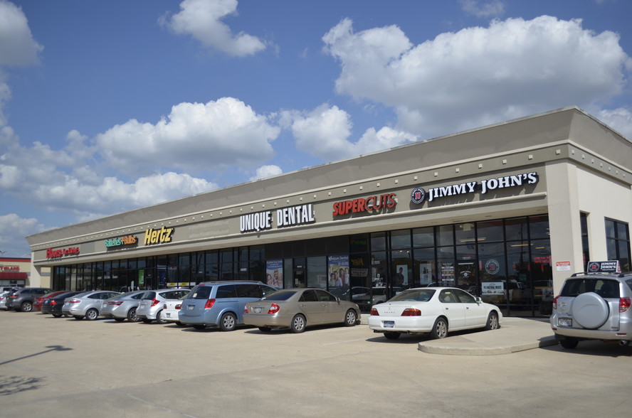 6608 Highway 6 N, Houston, TX for sale - Building Photo - Image 1 of 1