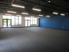 612 NW 9th Ave, Fort Lauderdale, FL à louer Photo intérieure- Image 2 de 7