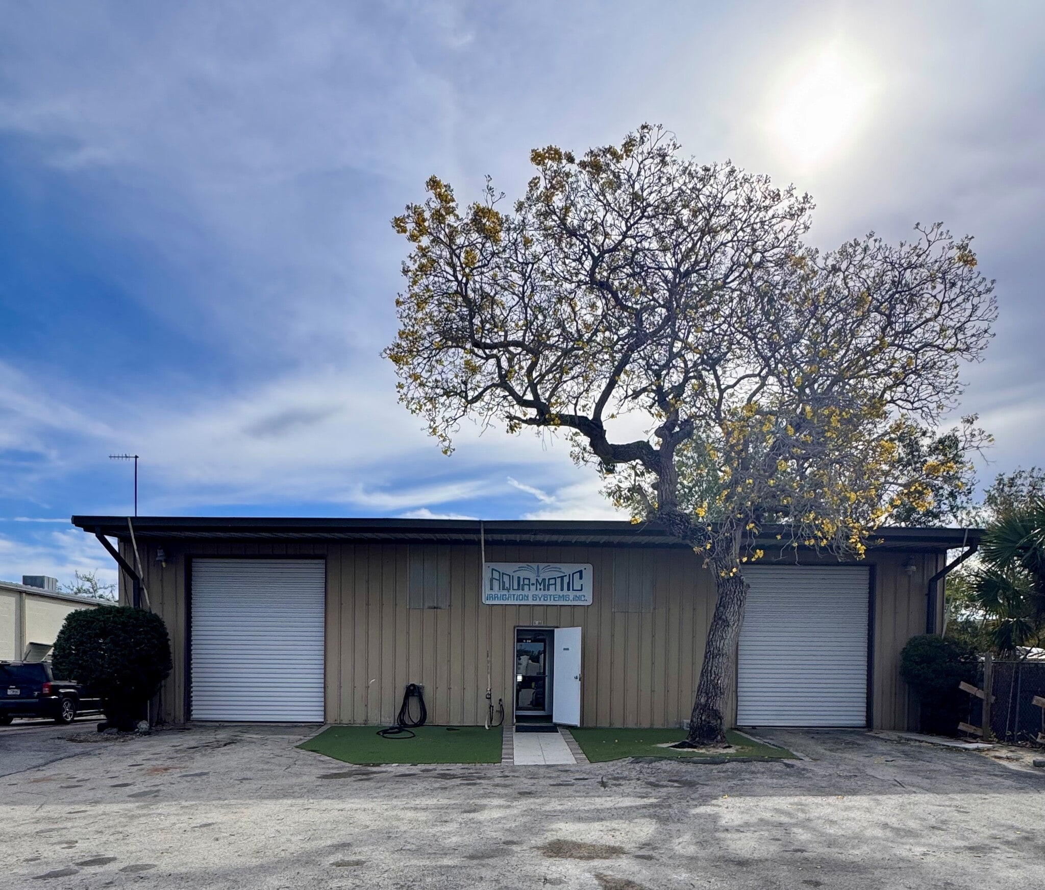 6188 Lee Ann Ln, Naples, FL for sale Primary Photo- Image 1 of 5