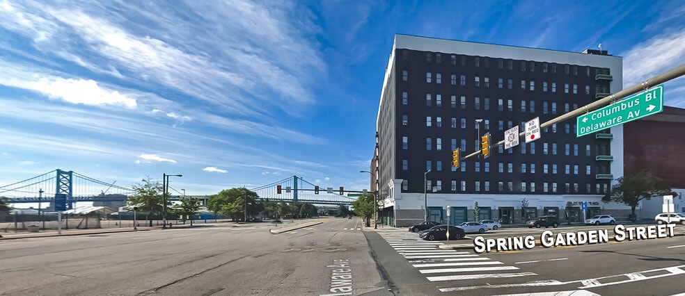520 N Christopher Columbus Blvd, Philadelphia, PA for lease - Building Photo - Image 1 of 18