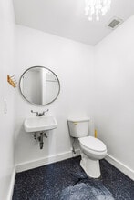 184 Noll St, Brooklyn, NY for lease Interior Photo- Image 1 of 14