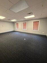 5656 Nelson Rd, Lake Charles, LA à louer Photo intérieure- Image 2 de 8