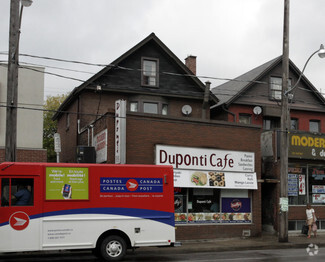 Plus de détails pour 284 Dupont St, Toronto, ON - Vente au détail à vendre