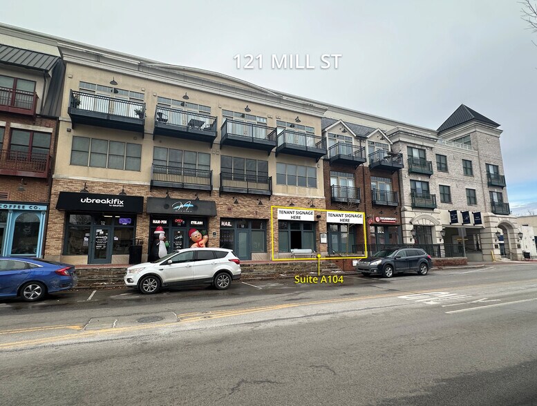 121 Mill St, Gahanna, OH à louer - Photo du bâtiment - Image 2 de 12