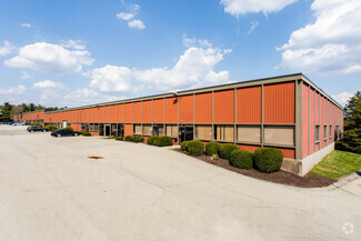 More details for 500 Parkway View Dr, Pittsburgh, PA - Flex for Lease