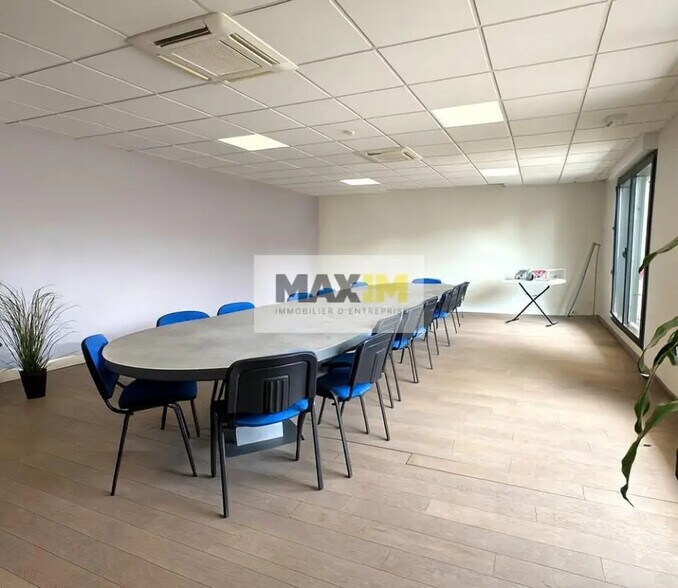 45 Avenue Du Drapeau, Dijon for lease - Building Photo - Image 3 of 6