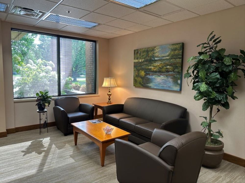 7755 Paragon Rd, Dayton, OH for lease Interior Photo- Image 1 of 10