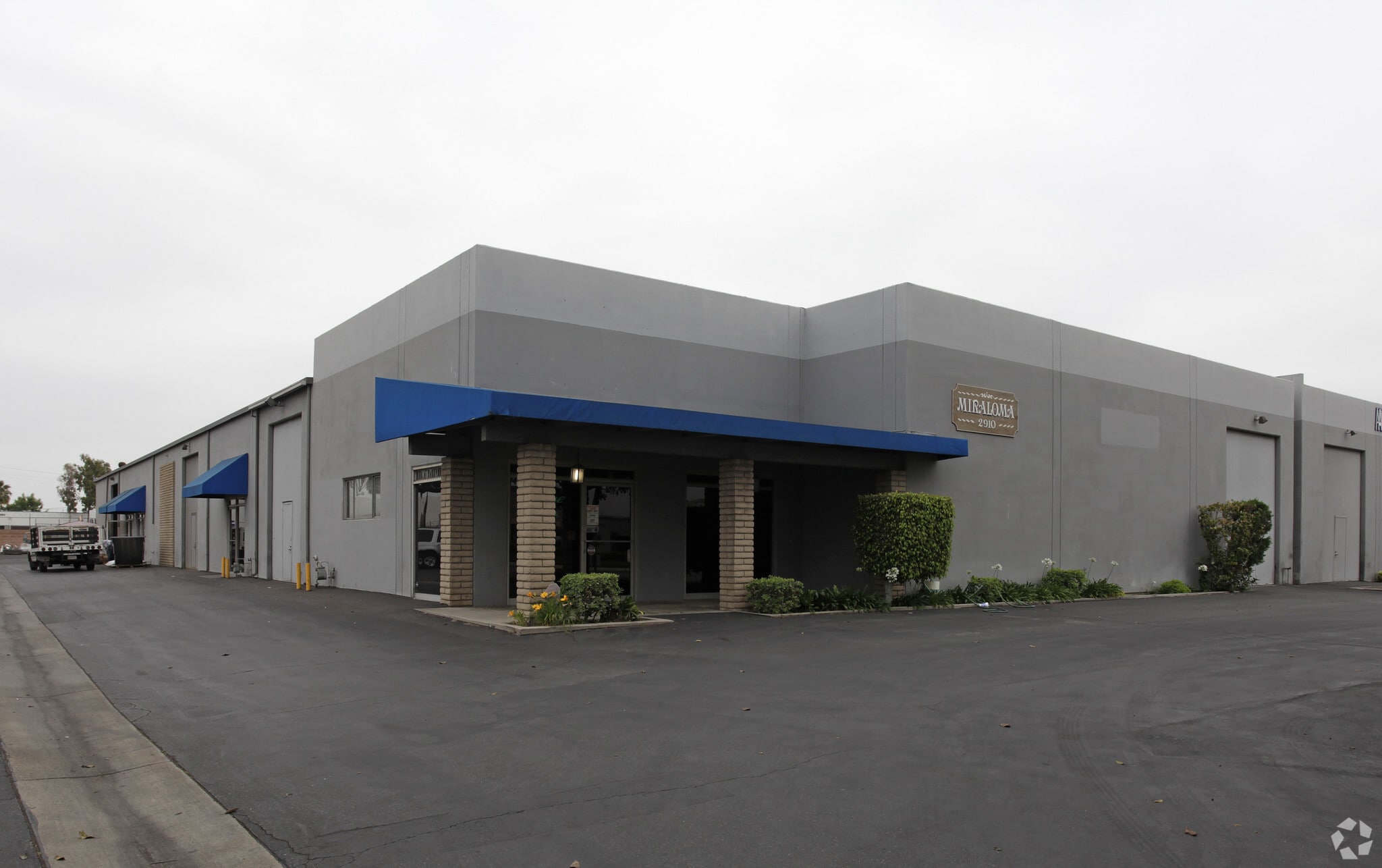 2910 Miraloma Ave, Anaheim, CA for lease Primary Photo- Image 1 of 3
