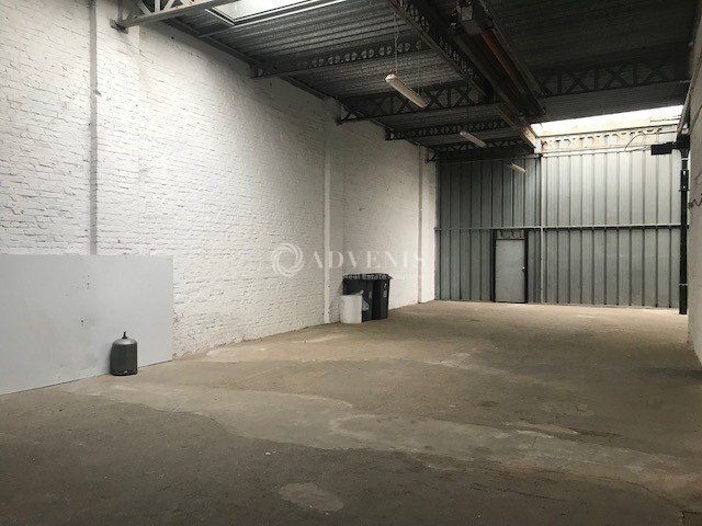 Office in Pérenchies for lease - Interior Photo - Image 2 of 2