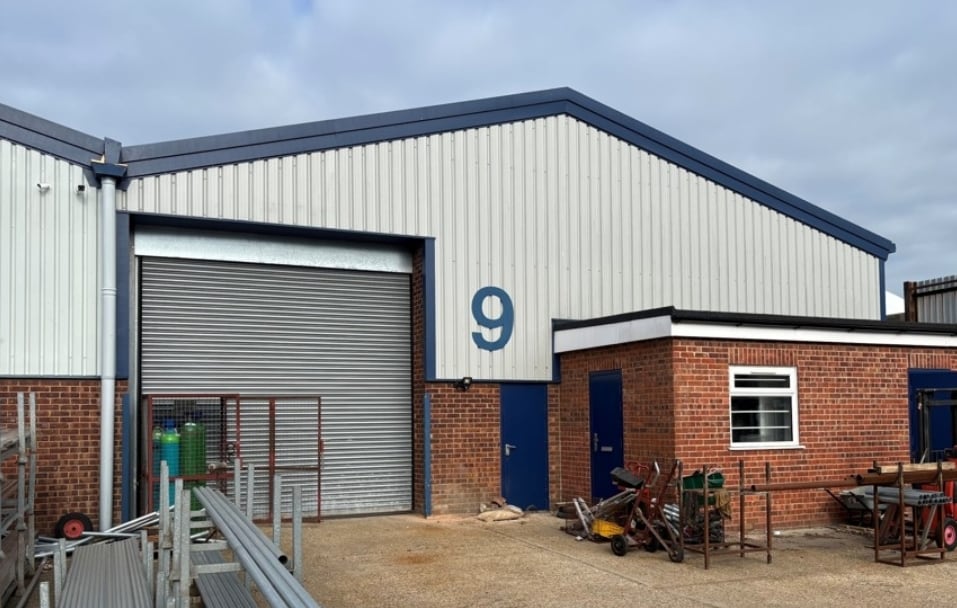 Burndell Rd, Ford for lease Building Photo- Image 1 of 5