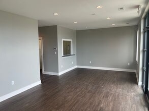 3929 Lamar Dr, Clarksville, TN for lease Interior Photo- Image 2 of 9