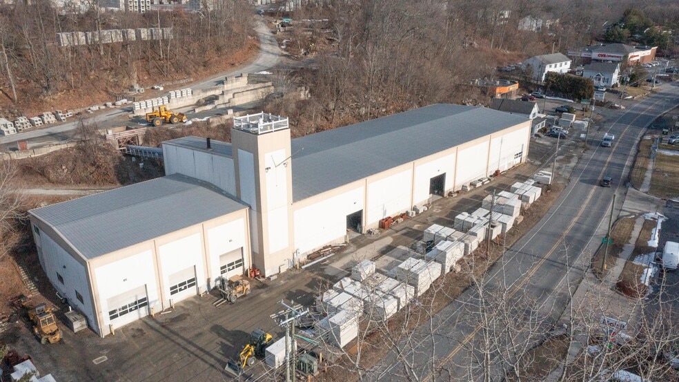 41 Padanaram Rd, Danbury, CT for sale - Building Photo - Image 2 of 49