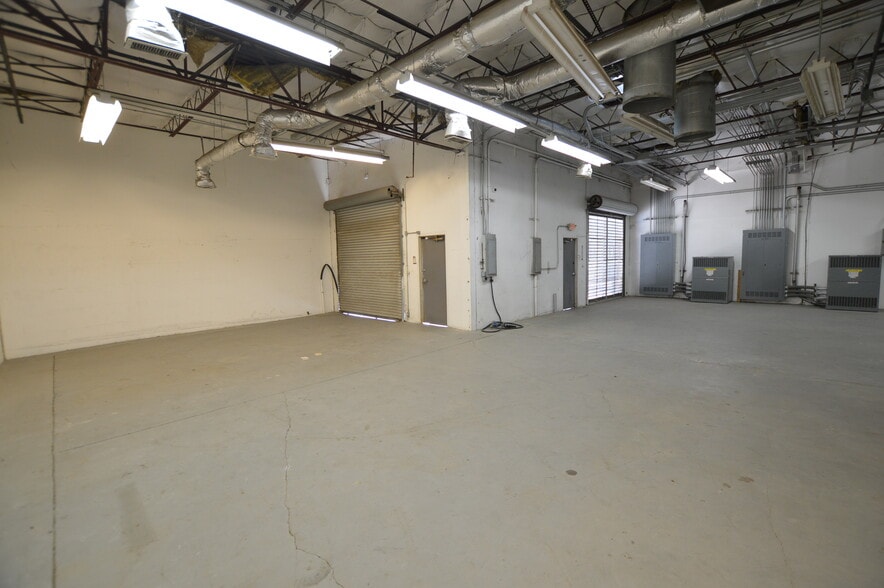 1203 Beta Ct, Rockwall, TX à louer - Photo du bâtiment - Image 3 de 9
