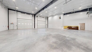 6604 Western Way, Billings, MT for lease Interior Photo- Image 2 of 15