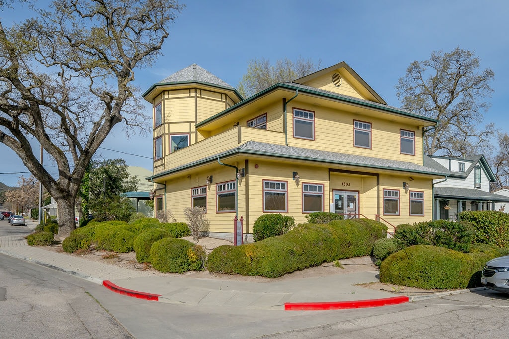 1503 Park St, Paso Robles, CA for lease Primary Photo- Image 1 of 16