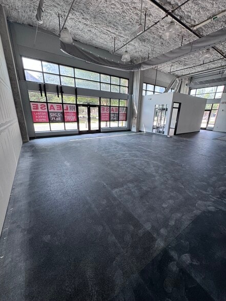 601 Meeting St, Charleston, SC for lease - Building Photo - Image 3 of 16