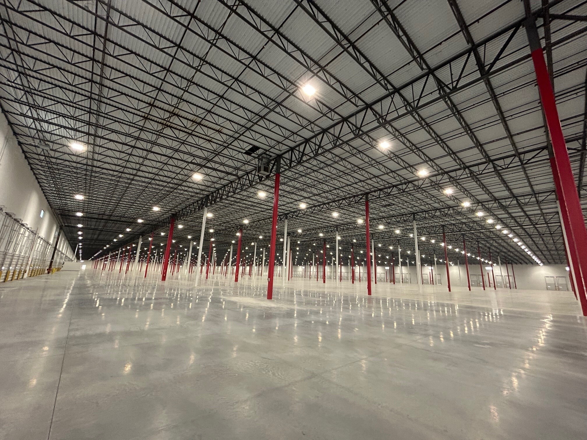 44 Commerce Pky, West Jefferson, OH for sale Interior Photo- Image 1 of 3