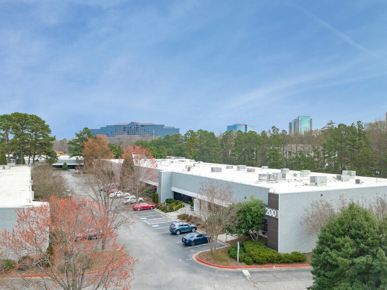 120 Interstate N Pky E SE, Atlanta, GA for lease - Building Photo - Image 2 of 10