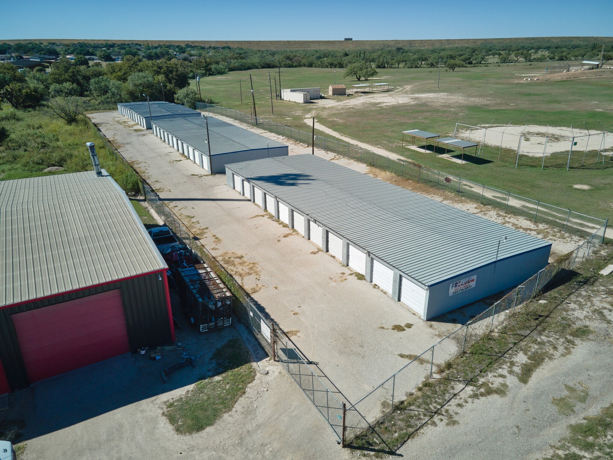 910 W 29th St, San Angelo, TX à vendre Photo du bâtiment- Image 1 de 1