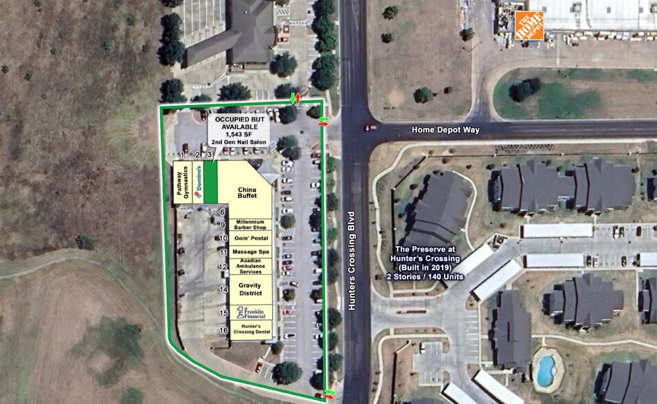 210 Hunters Crossing, Cedar Creek, TX à louer - Photo du bâtiment - Image 2 de 5