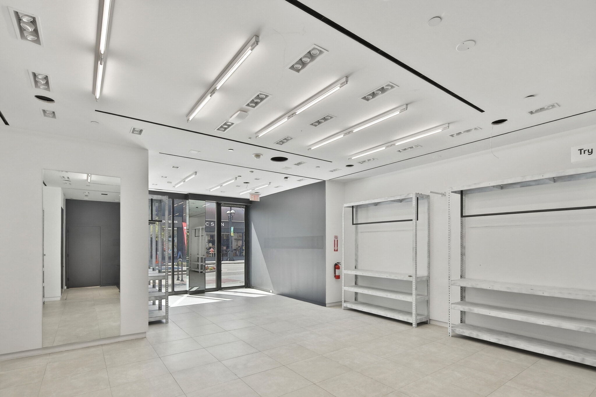 1451-1457 3rd Street Promenade, Santa Monica, CA à louer Photo intérieure- Image 1 de 8