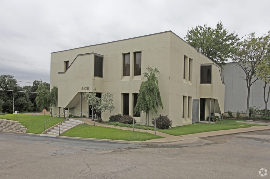 4528 W Vickery Blvd, Fort Worth, TX for sale - Building Photo - Image 1 of 1