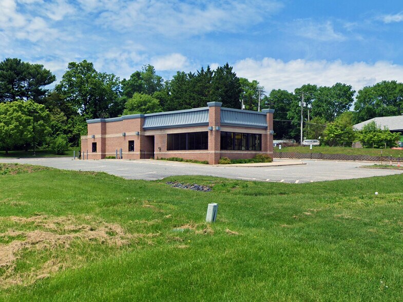 2910 Emmorton Rd, Abingdon, MD à louer - Photo du bâtiment - Image 2 de 3