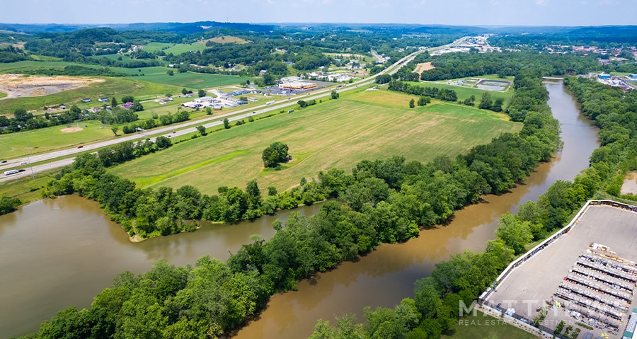 I-77 Dr, New Philadelphia, OH for sale Primary Photo- Image 1 of 4