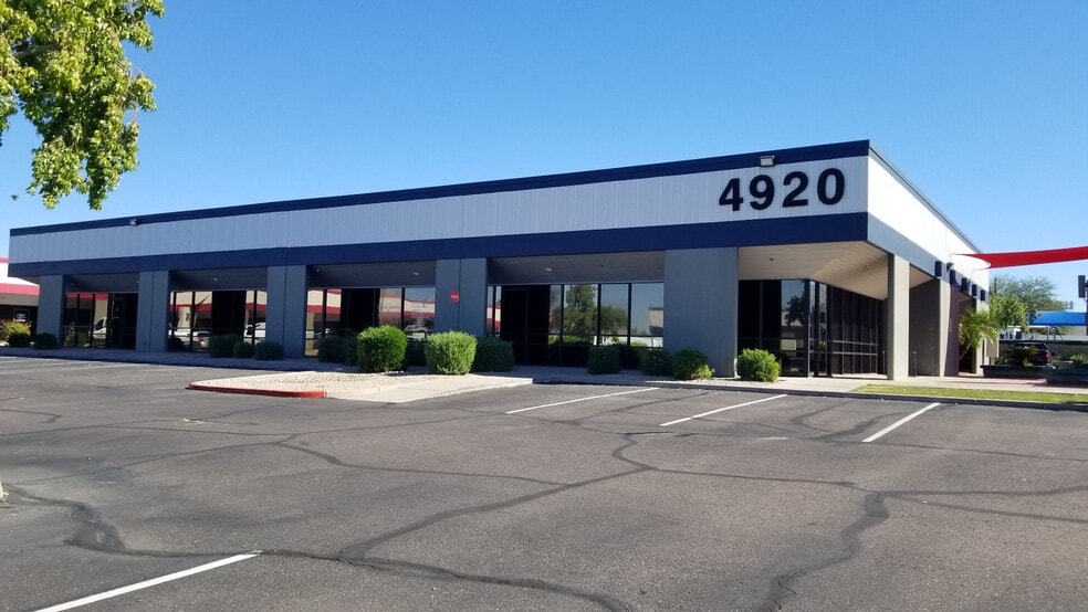4820 E McDowell Rd, Phoenix, AZ for lease - Primary Photo - Image 1 of 4