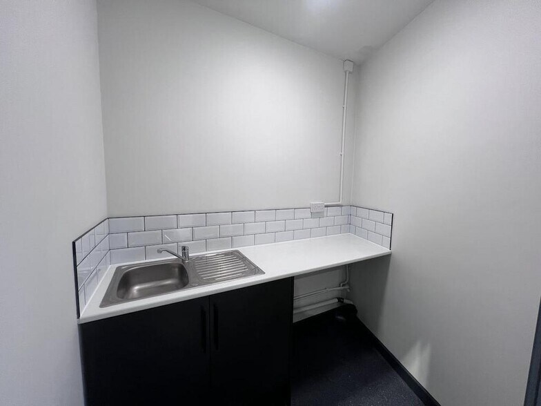 Innovation Way, Stoke On Trent à louer - Photo du bâtiment - Image 2 de 7