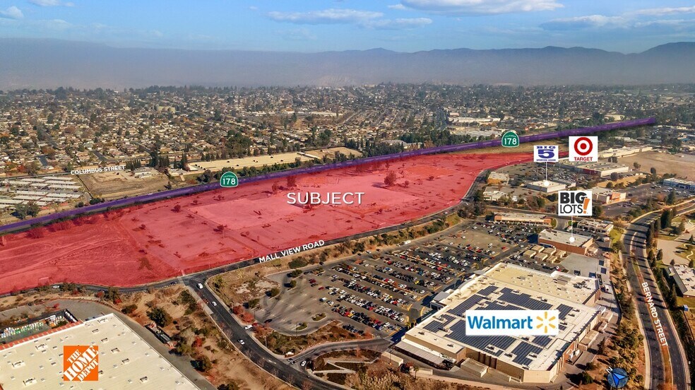 3000 Mall View Rd, Bakersfield, CA à louer - Photo du bâtiment - Image 2 de 2