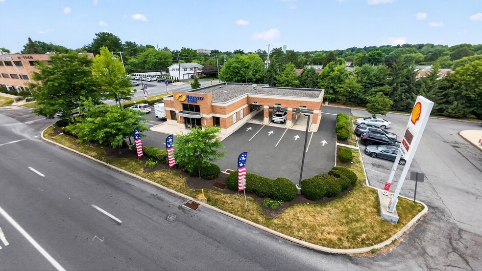 1142 S Cedar Crest Blvd, Allentown, PA for sale - Building Photo - Image 3 of 8