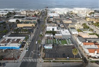 870 Garnet Ave, San Diego, CA - Aerial  map view
