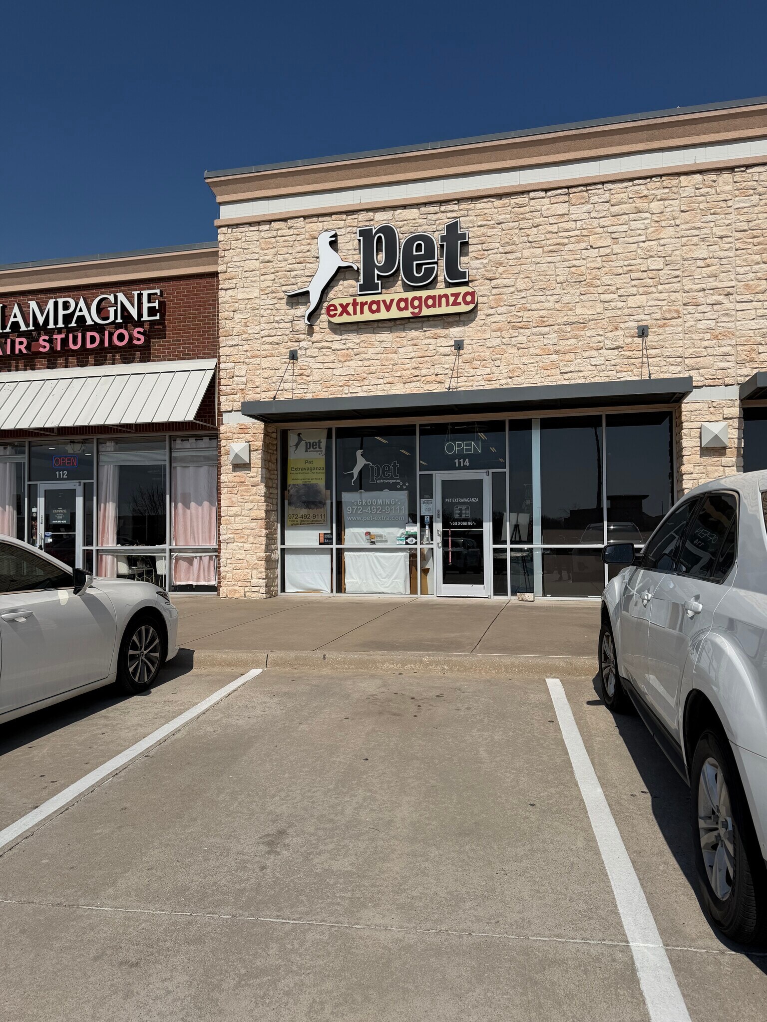 1500 W Hebron Pky, Carrollton, TX for lease Primary Photo- Image 1 of 6