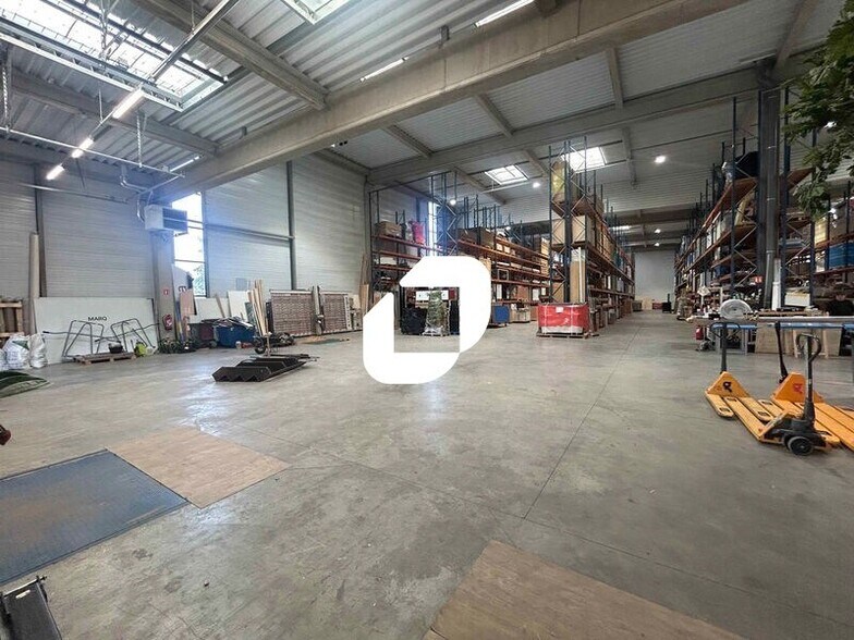 Flex dans Sartrouville à louer - Photo du bâtiment - Image 3 de 26