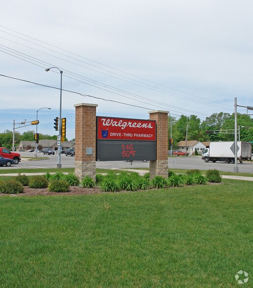 S79W18885 Janesville Rd, Muskego, WI à vendre - Photo du bâtiment - Image 2 de 7